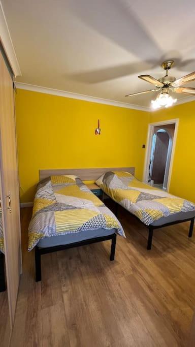 Palaz 6 - 2 Bedroom Flat إدمونتون المظهر الخارجي الصورة