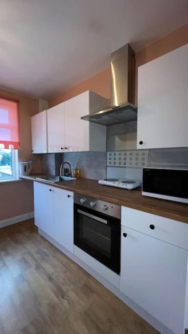 Palaz 6 - 2 Bedroom Flat إدمونتون المظهر الخارجي الصورة